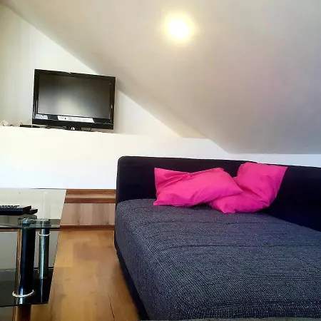 Apartma David Διαμέρισμα *
